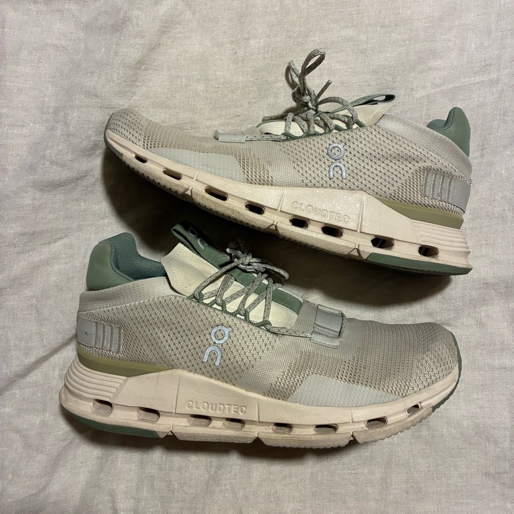 ON Cloud Nova Shoe Palace exclusive sz 9